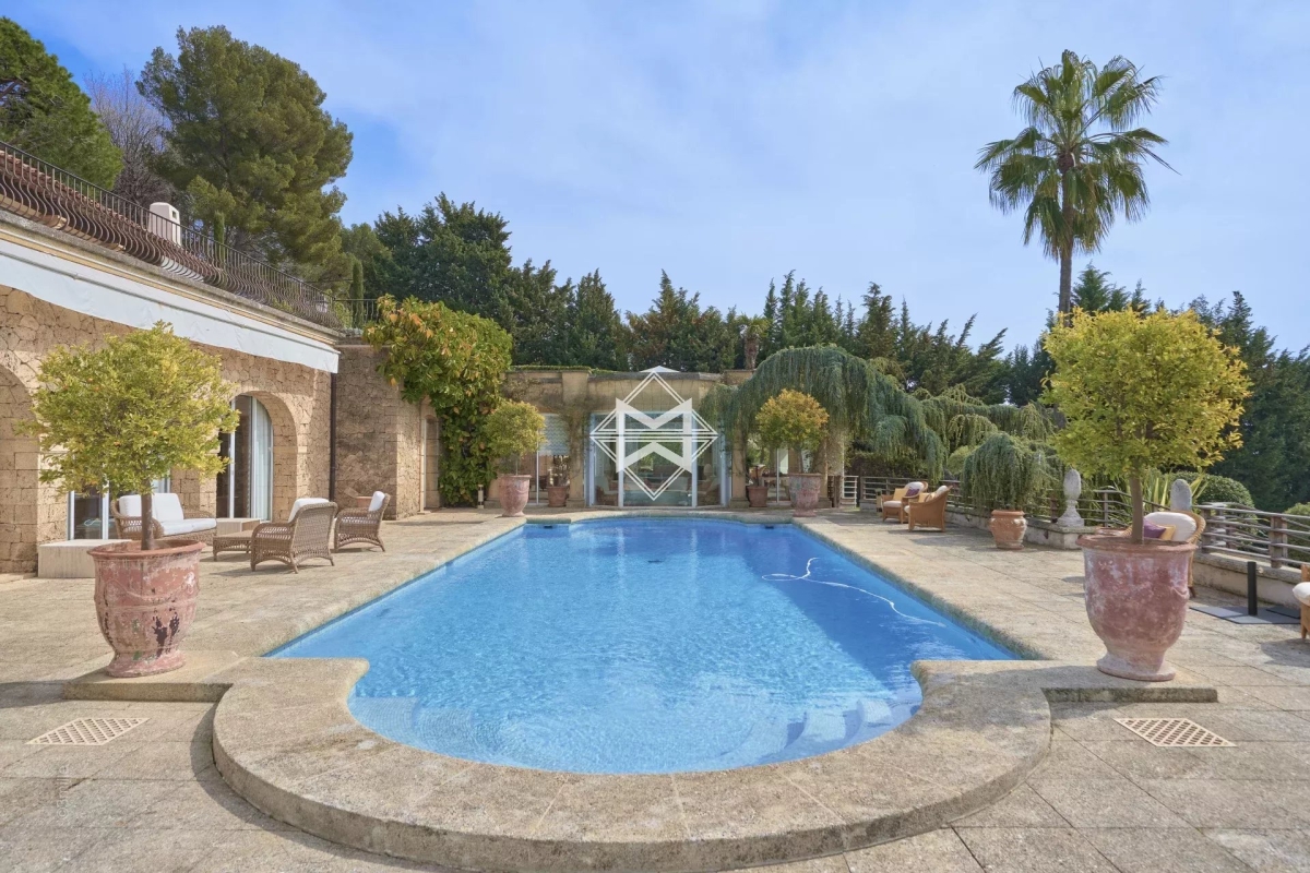 Maison de luxe à vendre à Cannes, 25 000 000 €, Photo 2