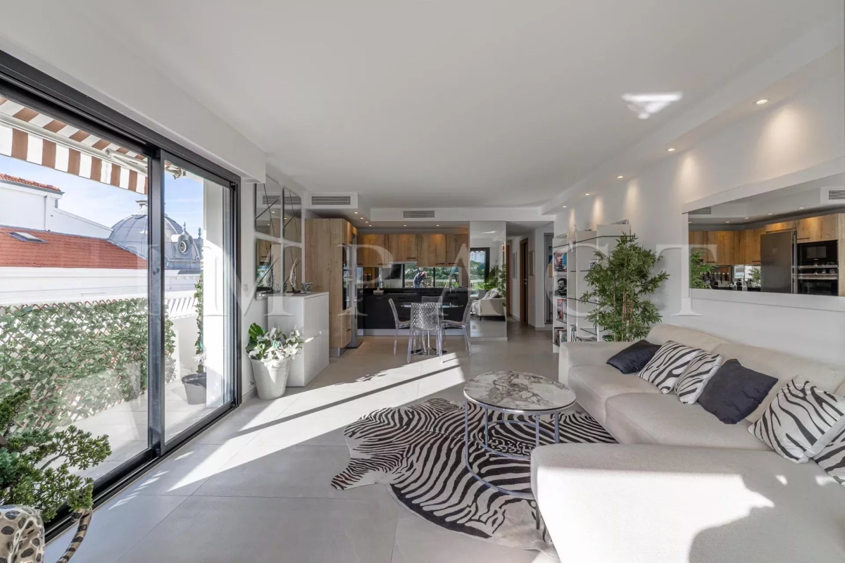 Luxury Apartment for sale in Cannes, 1 290 000 €, Photo 3