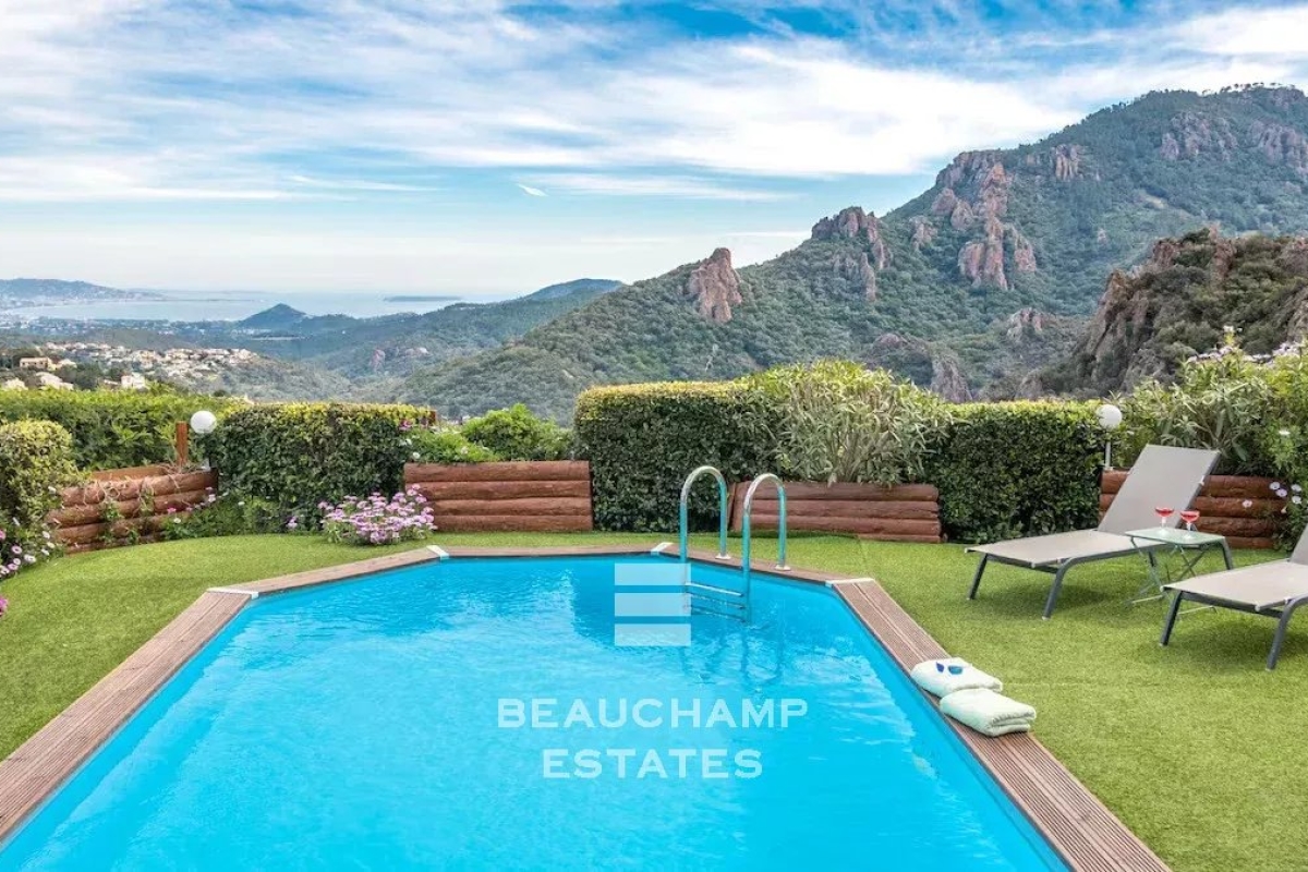 Maison de luxe à vendre à Les Adrets de l'Esterel, 2 150 000 €, Photo 3