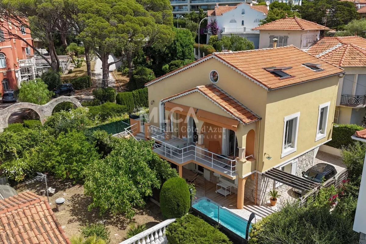 Maison de luxe à vendre à Nice, 2 200 000 €, Photo 3