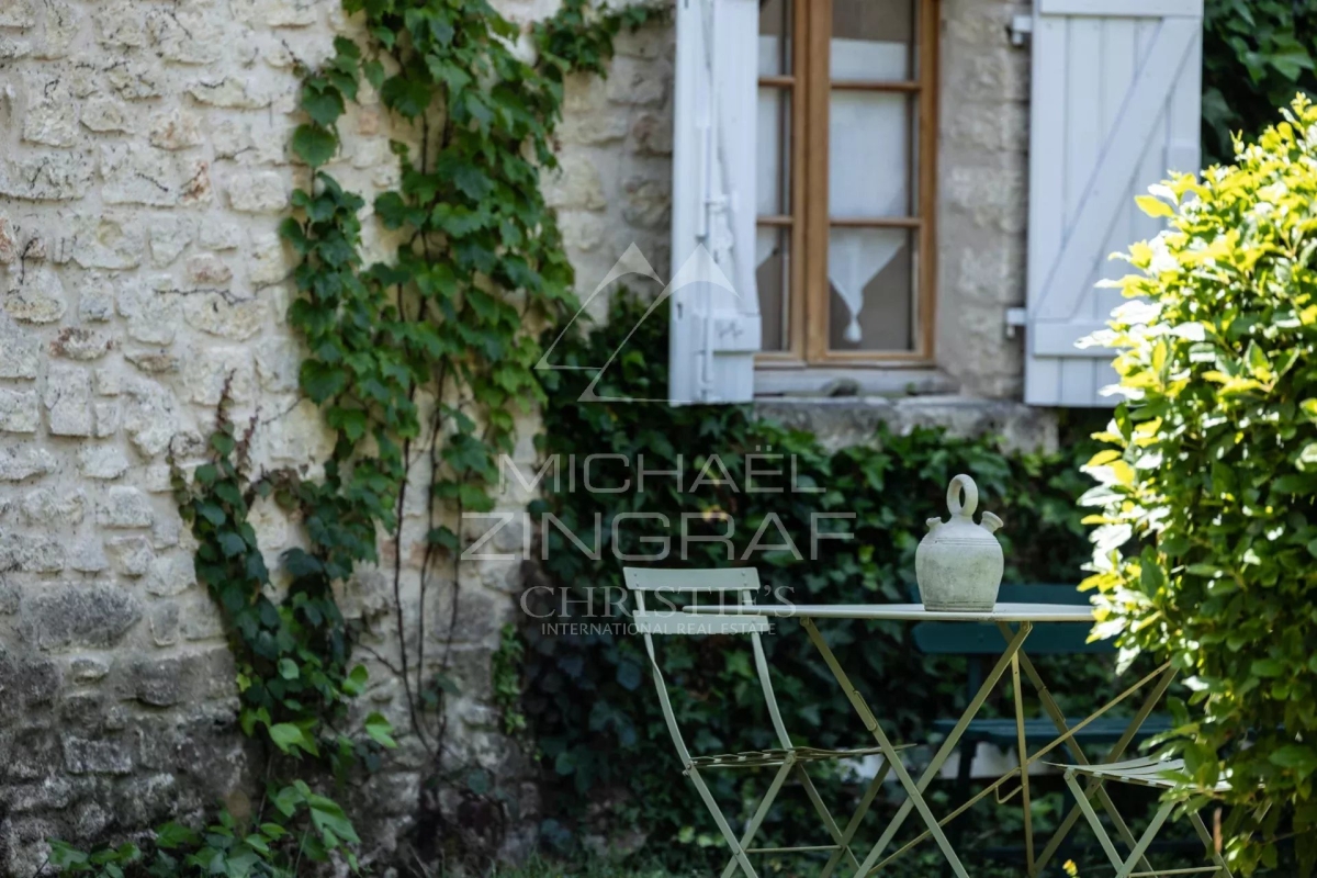 Maison de luxe à vendre à Murs, 775 000 €, Photo 3