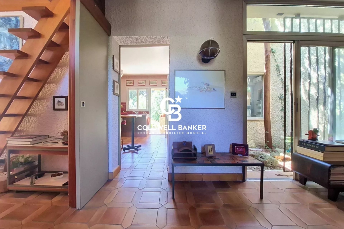 Luxury House for sale in Saint-Raphaël, 695 000 €, Photo 5