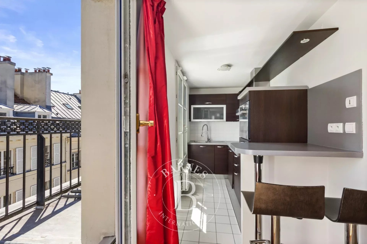 Luxury Apartment for sale in Paris 8ème, 580 000 €, Photo 5