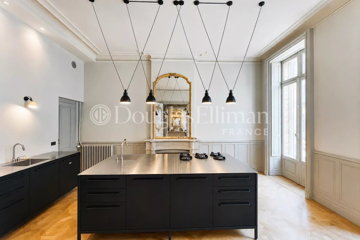 Luxury Apartment for sale in Bordeaux, 1 895 000 €, Photo 5