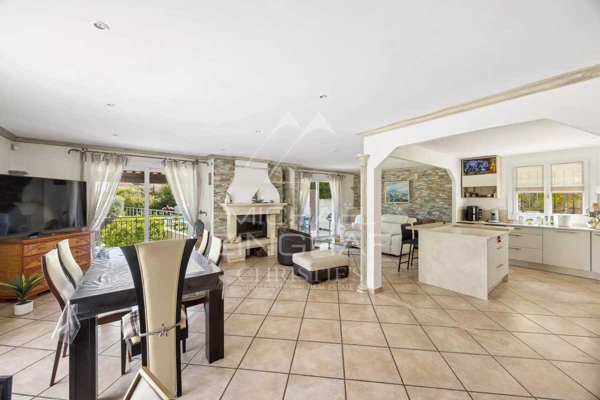 Maison de luxe à vendre à Cagnes-sur-Mer, 1 470 000 €, Photo 7