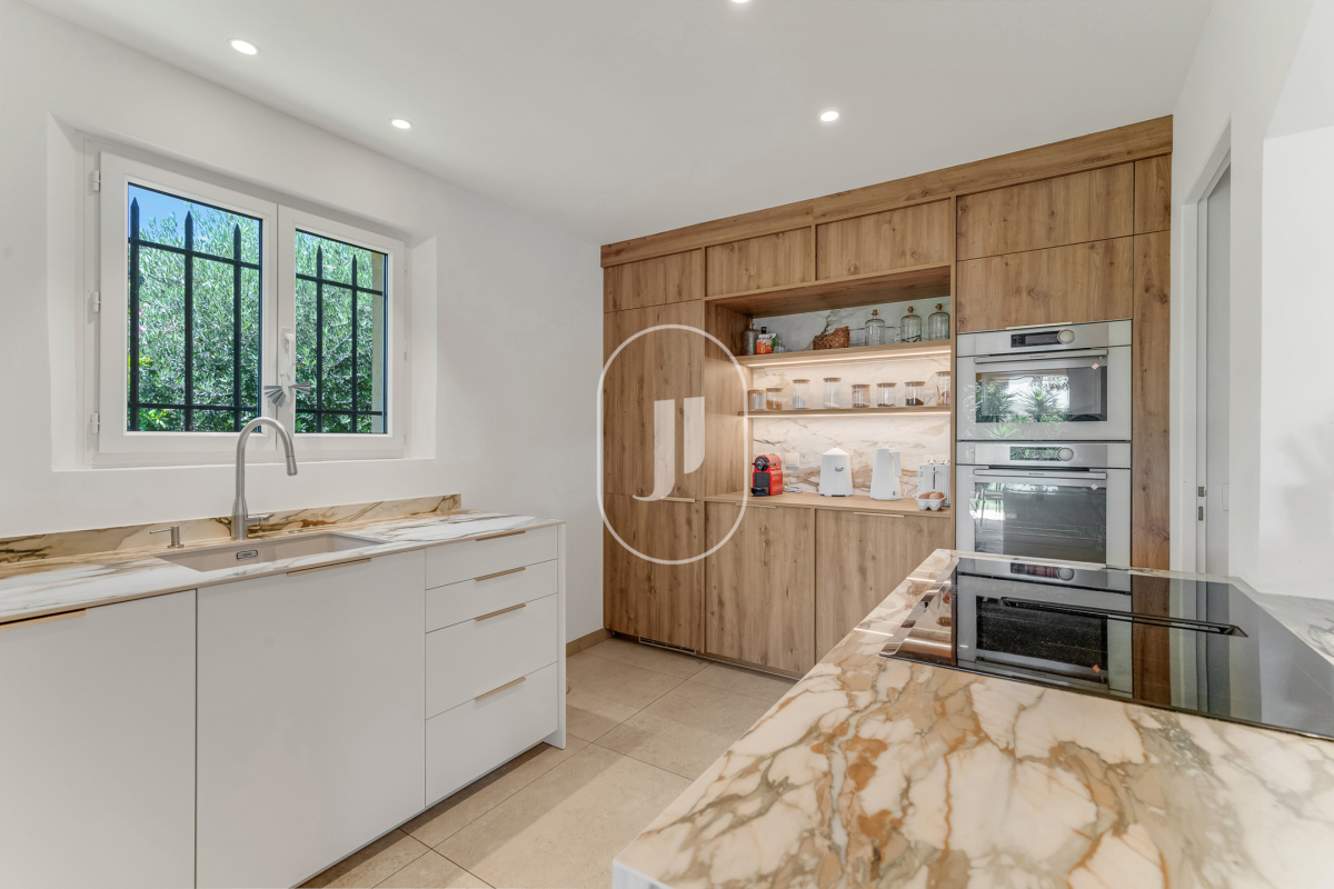 Maison de luxe à vendre à Le Plan-de-La-Tour, 1 150 000 €, Photo 7