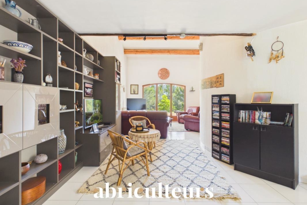 Maison de luxe à vendre à Lambesc, 899 000 €, Photo 2