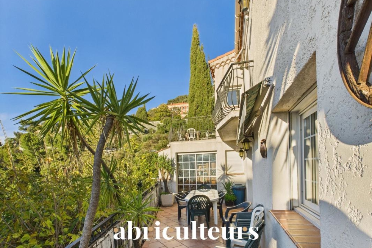 Maison de luxe à vendre à Nice, 700 000 €, Photo 2