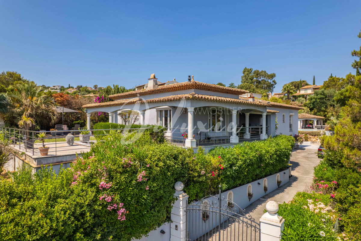 Luxury House for sale in Fréjus, 1 580 000 €, Photo 2