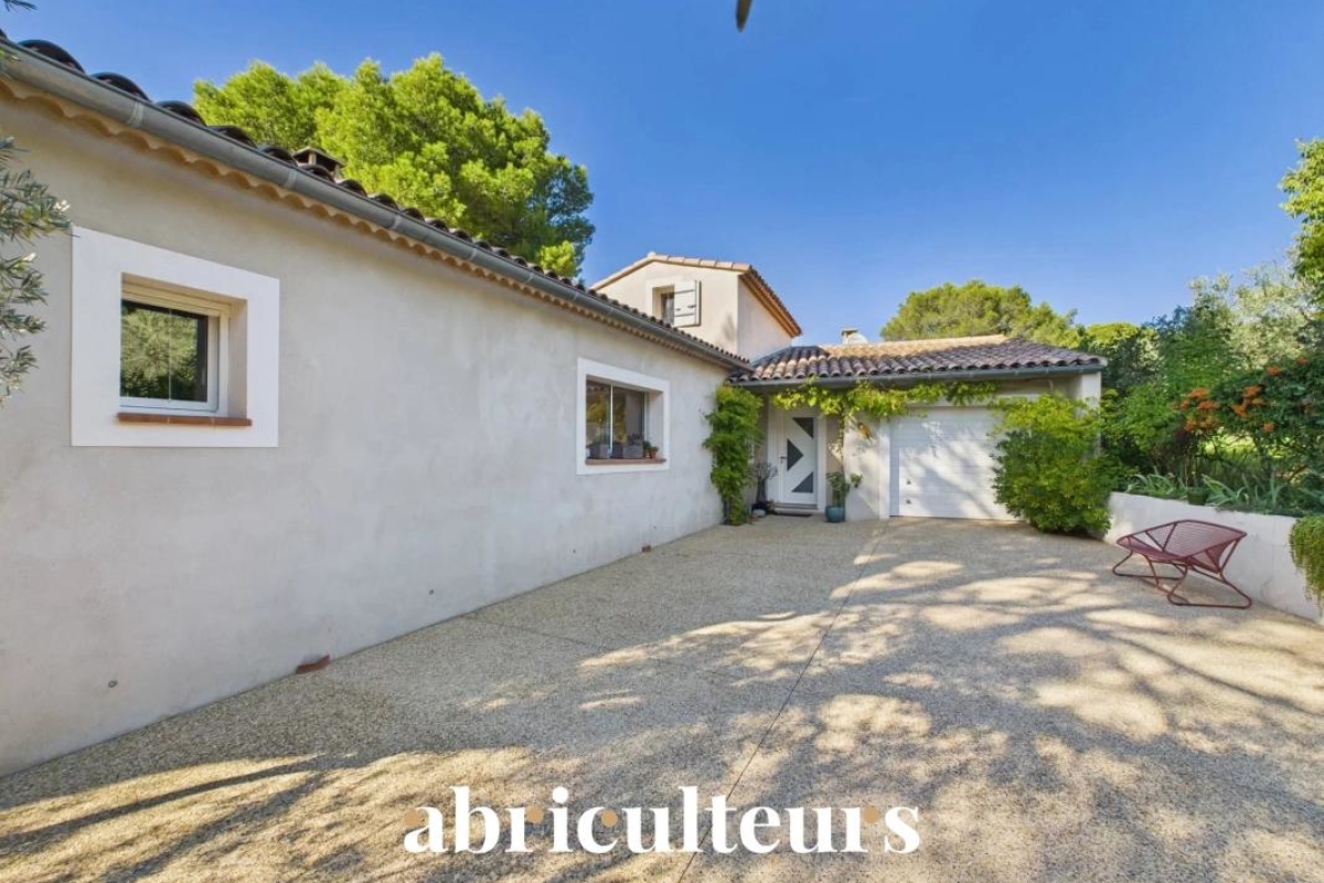 Maison de luxe à vendre à Cheval-Blanc, 770 000 €, Photo 3