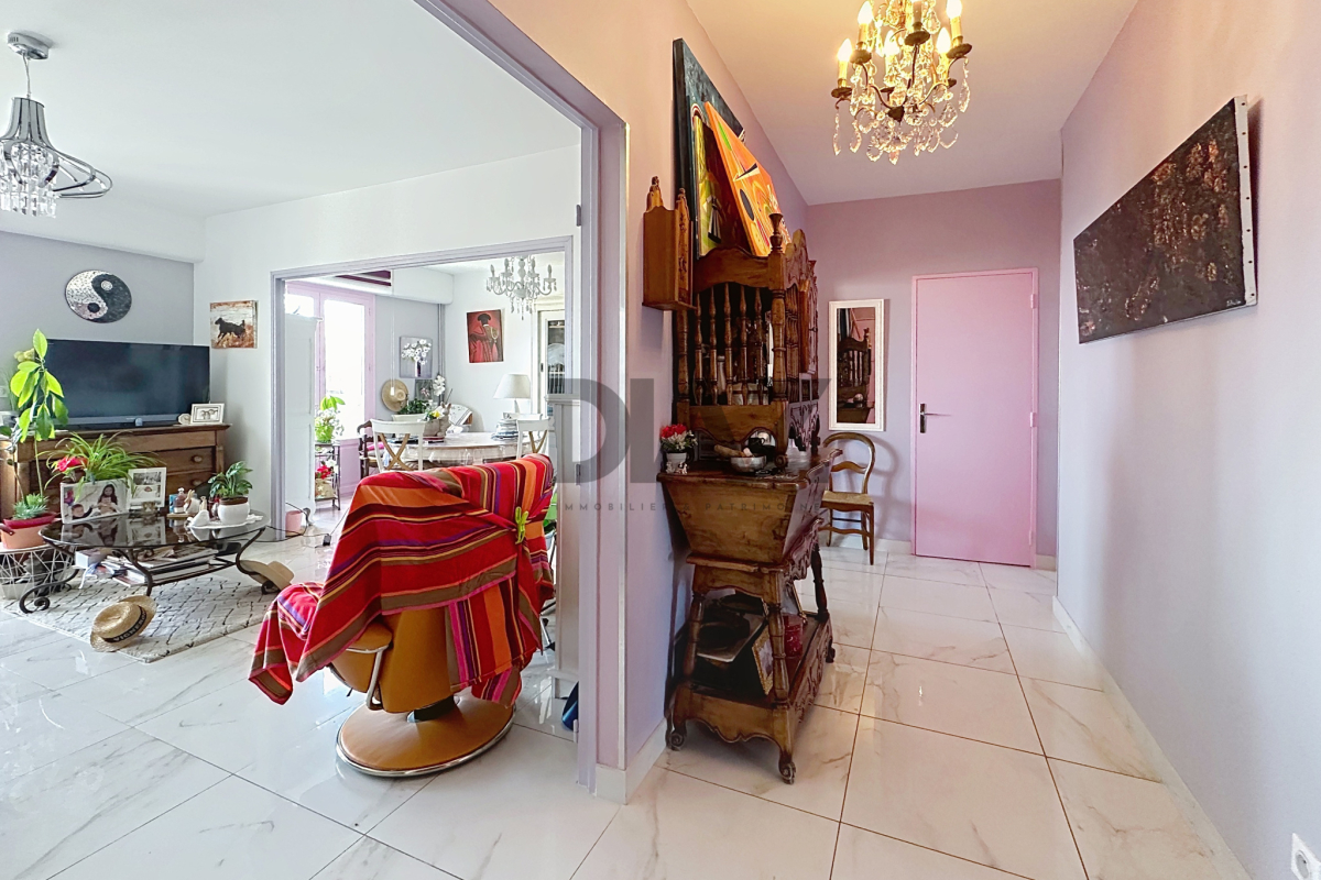 Appartement de luxe à vendre à Nîmes, 345 000 €, Photo 3