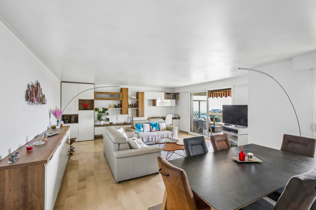 Luxury Apartment for sale in Nice, 730 000 €, Photo 3