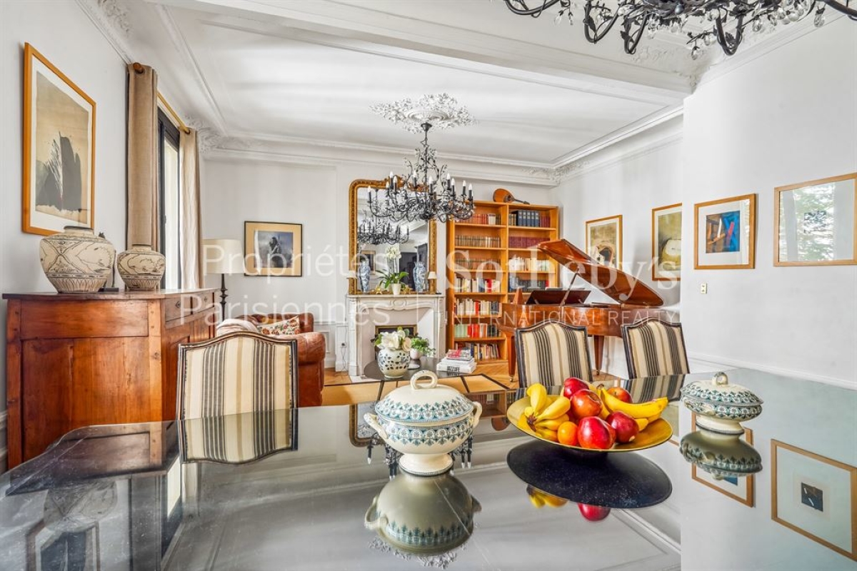 Luxury Apartment for sale in Paris 6Ème, 1 890 000 €, Photo 5