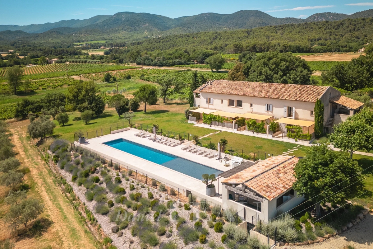 Luxury House for sale in La Bastide-des-Jourdans, 2 130 000 €, Photo 1
