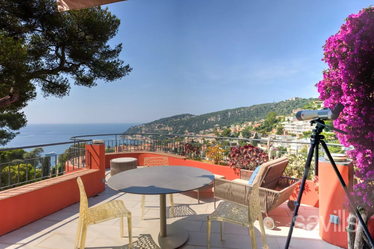 Maison de luxe à vendre à Villefranche-sur-Mer, 2 100 000 €, Photo 1