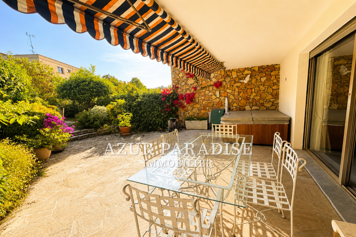 Appartement de luxe à vendre à Cannes, 689 000 €, Photo 1