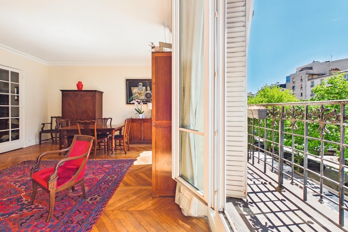 Luxury Apartment for sale in Paris 15ème, 1 280 000 €, Photo 2