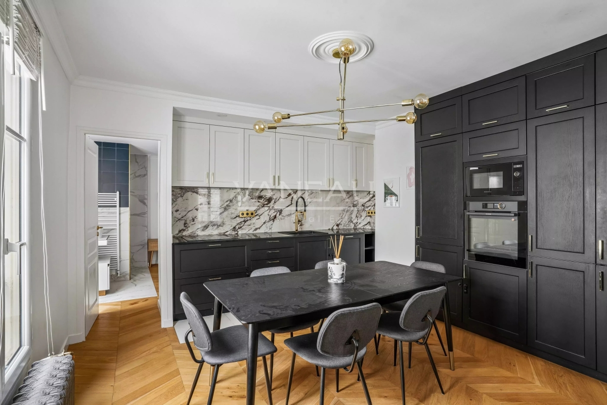 Appartement de luxe à vendre à Paris 6ème, 985 000 €, Photo 2