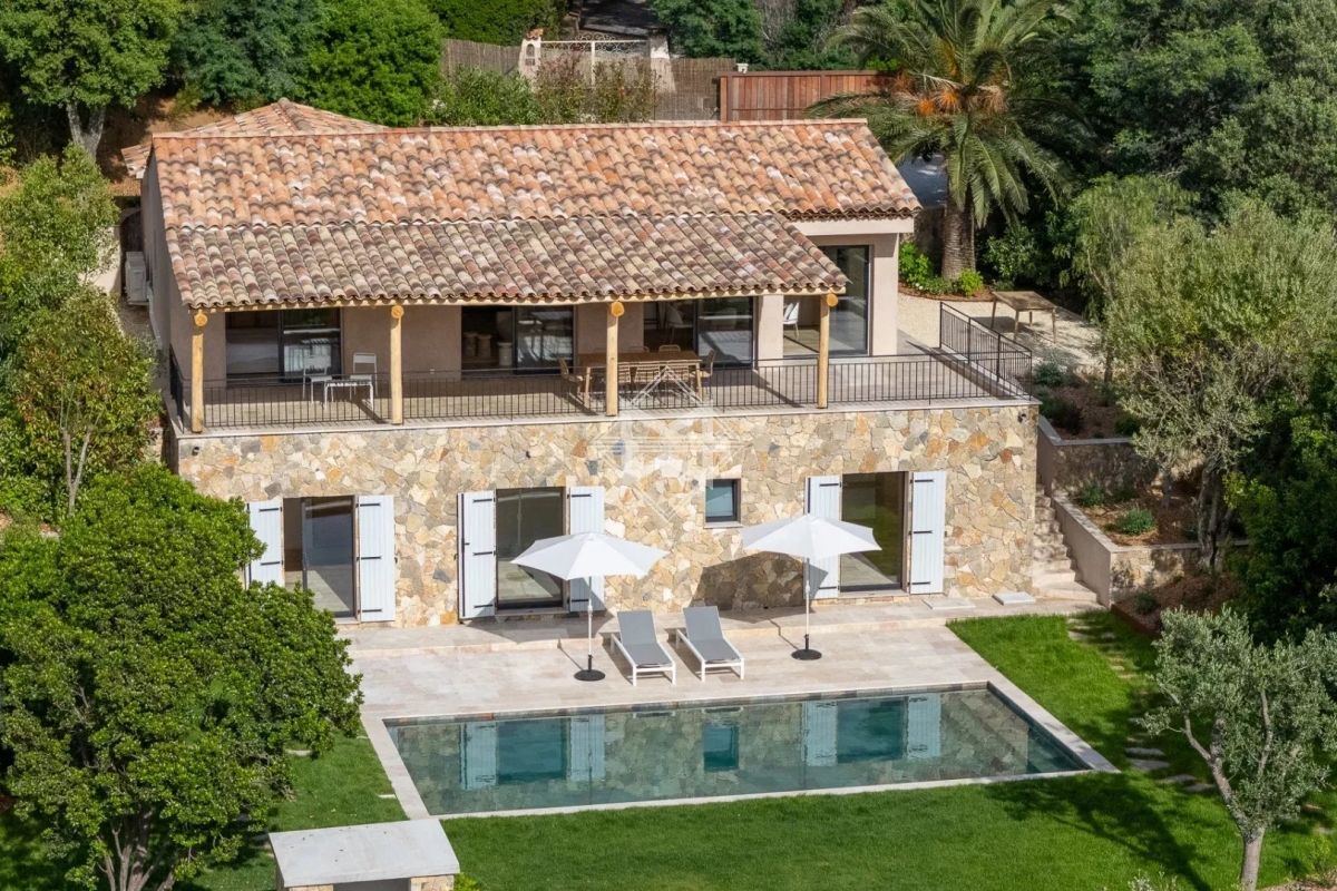 Luxury House for sale in La Croix-Valmer, 2 390 000 €, Photo 2