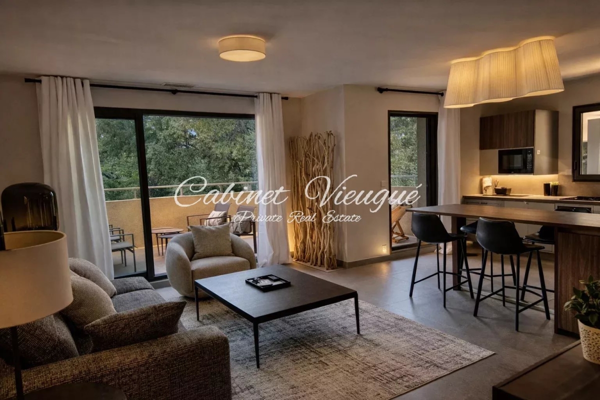 Luxury Apartment for sale in Grimaud, 995 000 €, Photo 2
