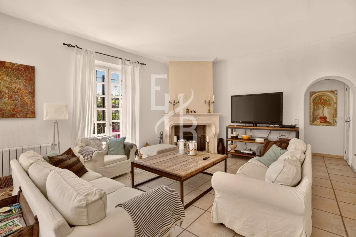 Maison de luxe à vendre à Mougins, 1 790 000 €, Photo 3