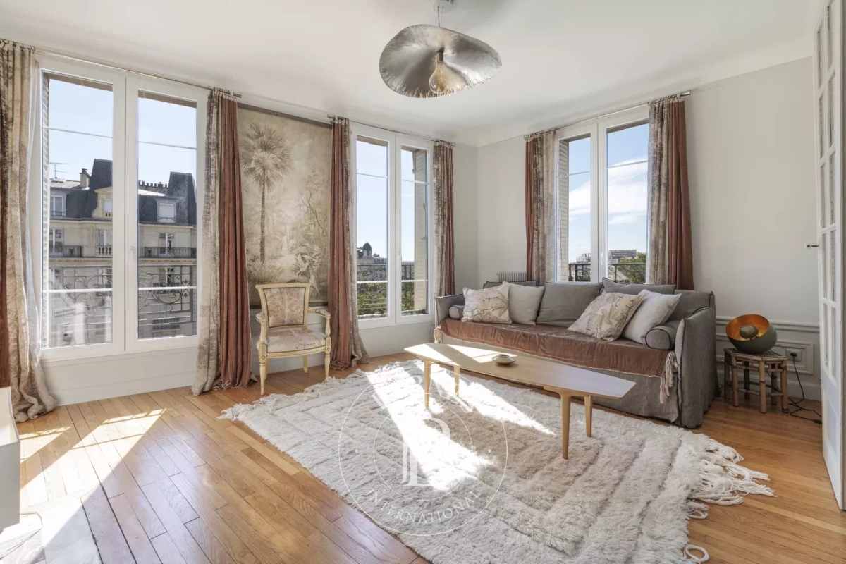 Luxury Apartment for sale in Paris 12ème, 879 000 €, Photo 3