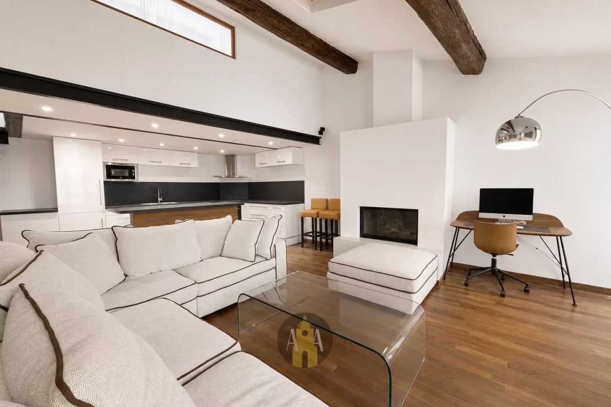 Luxury Apartment for sale in Saint-Tropez, 2 100 000 €, Photo 4