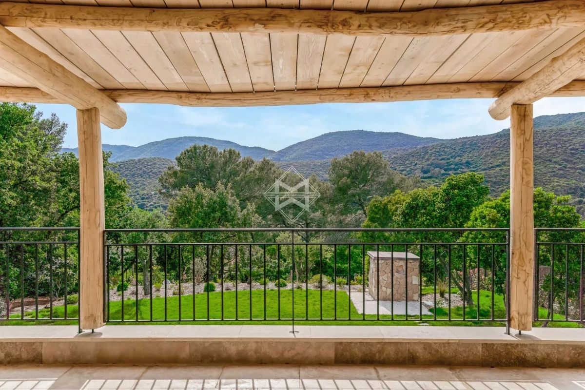 Luxury House for sale in La Croix-Valmer, 2 390 000 €, Photo 4