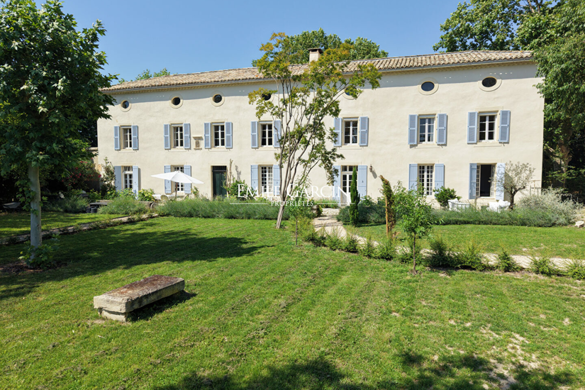 Maison de luxe à vendre à Avignon, 1 590 000 €, Photo 2