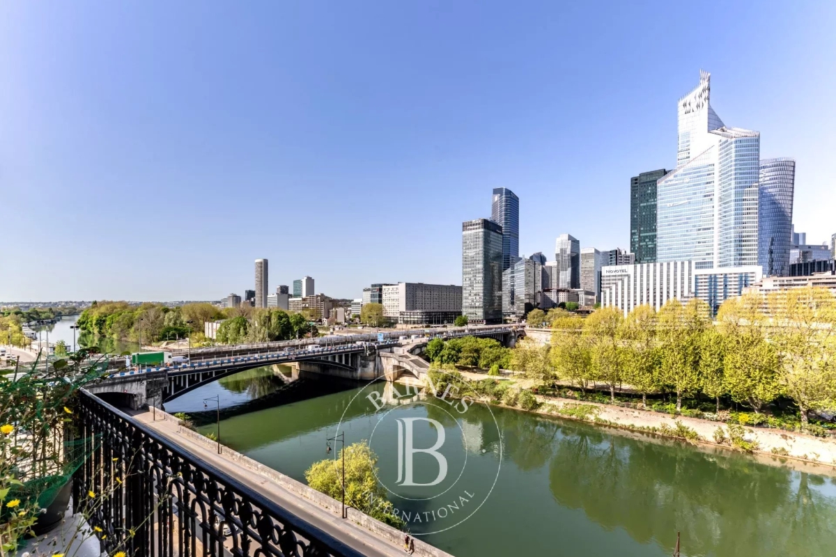 Luxury Apartment for sale in Neuilly-sur-Seine, 1 615 000 €, Photo 1