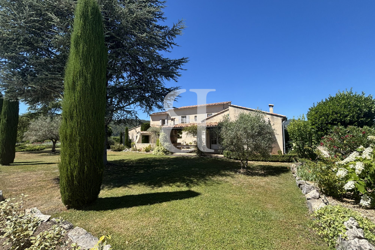 Maison de luxe à vendre à Vaison-la-Romaine, 798 000 €, Photo 2