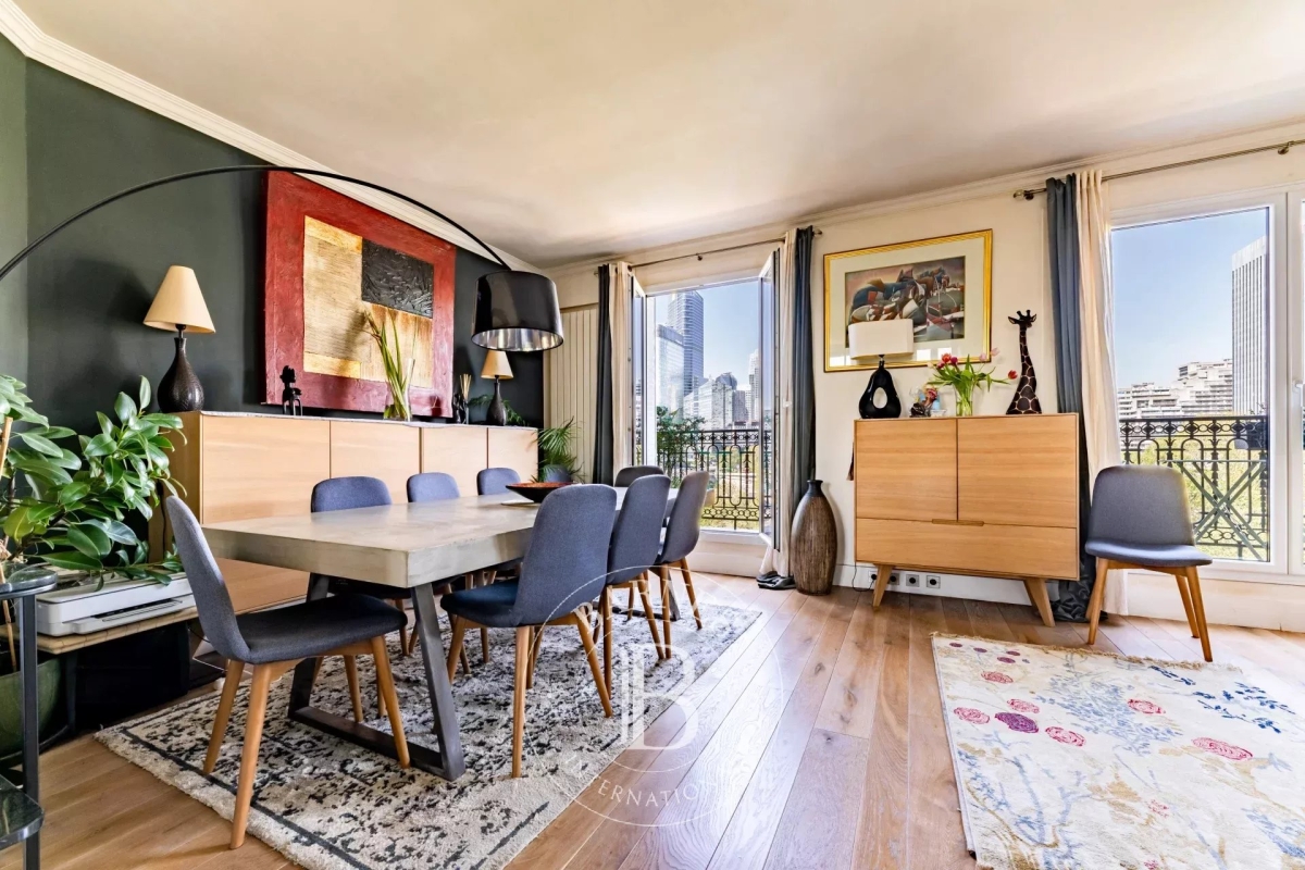 Luxury Apartment for sale in Neuilly-sur-Seine, 1 615 000 €, Photo 3