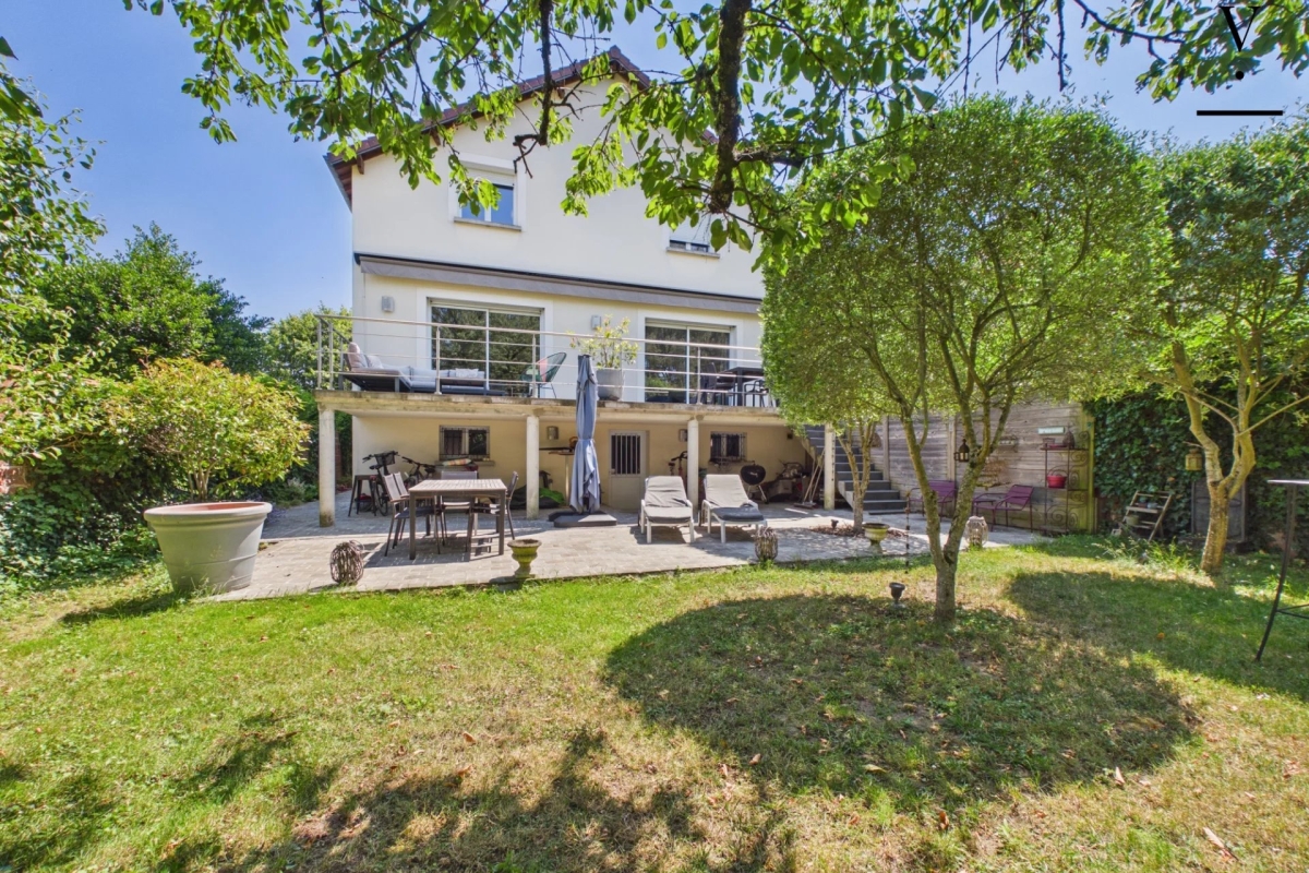 Maison de luxe à vendre à Vaires-sur-Marne, 745 000 €, Photo 4