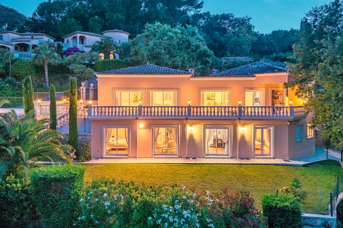 Maison de luxe à vendre à Vallauris, 2 590 000 €, Photo 1