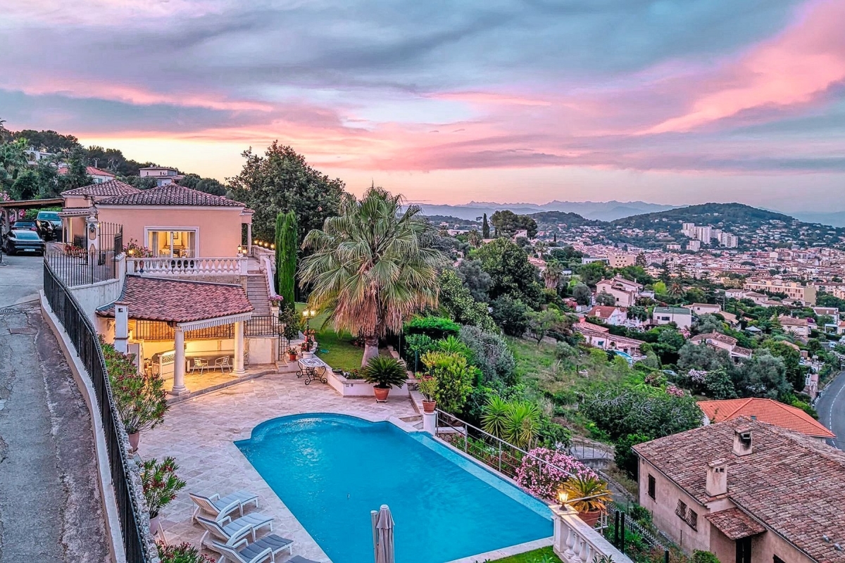 Maison de luxe à vendre à Vallauris, 2 590 000 €, Photo 2