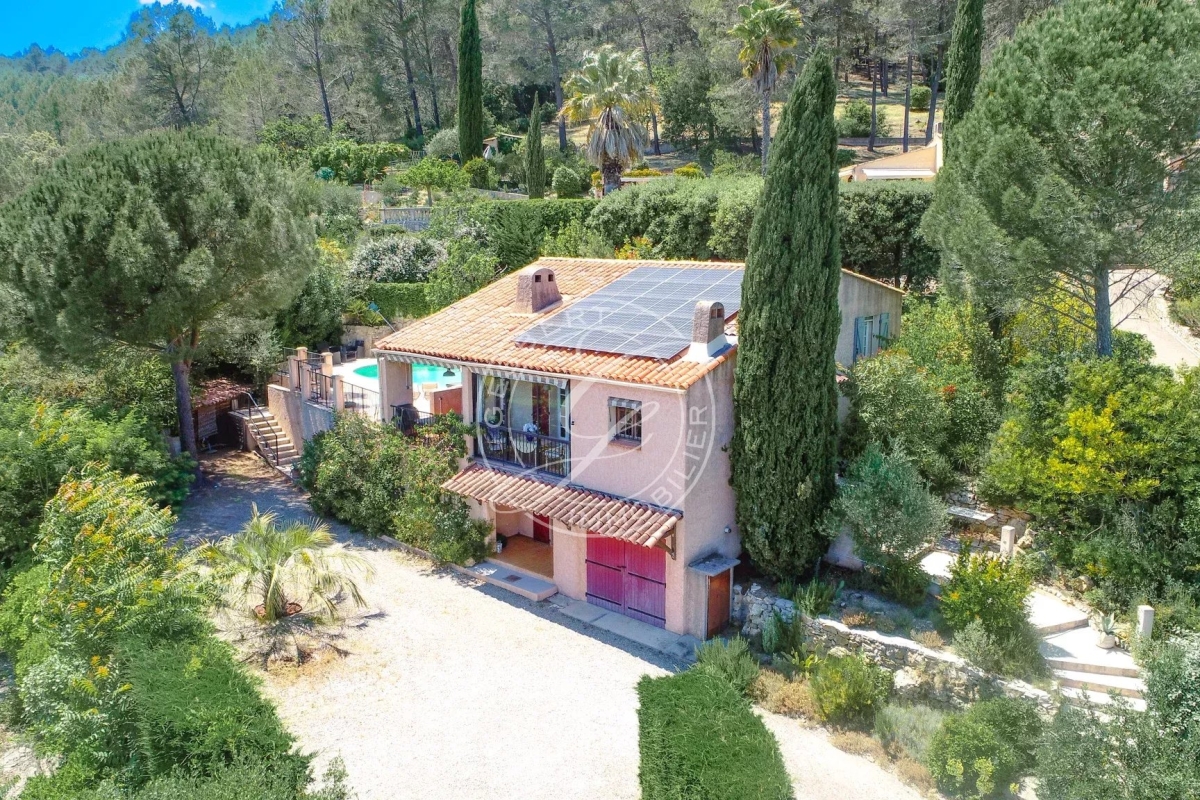 Maison de luxe à vendre à Taradeau, 420 000 €, Photo 2