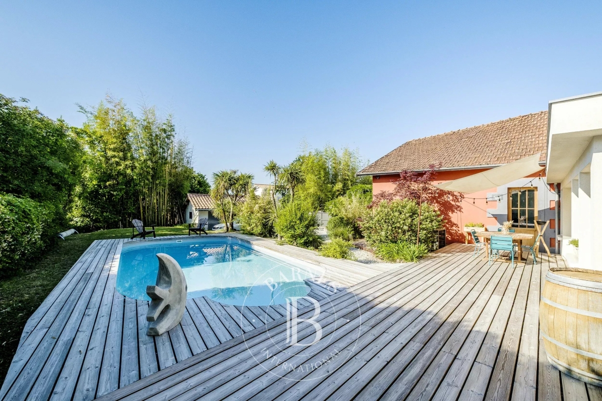 Maison de luxe à vendre à Pessac, 899 000 €, Photo 2