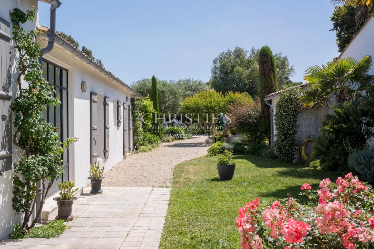 Luxury House for sale in La Flotte, 2 964 000 €, Photo 3