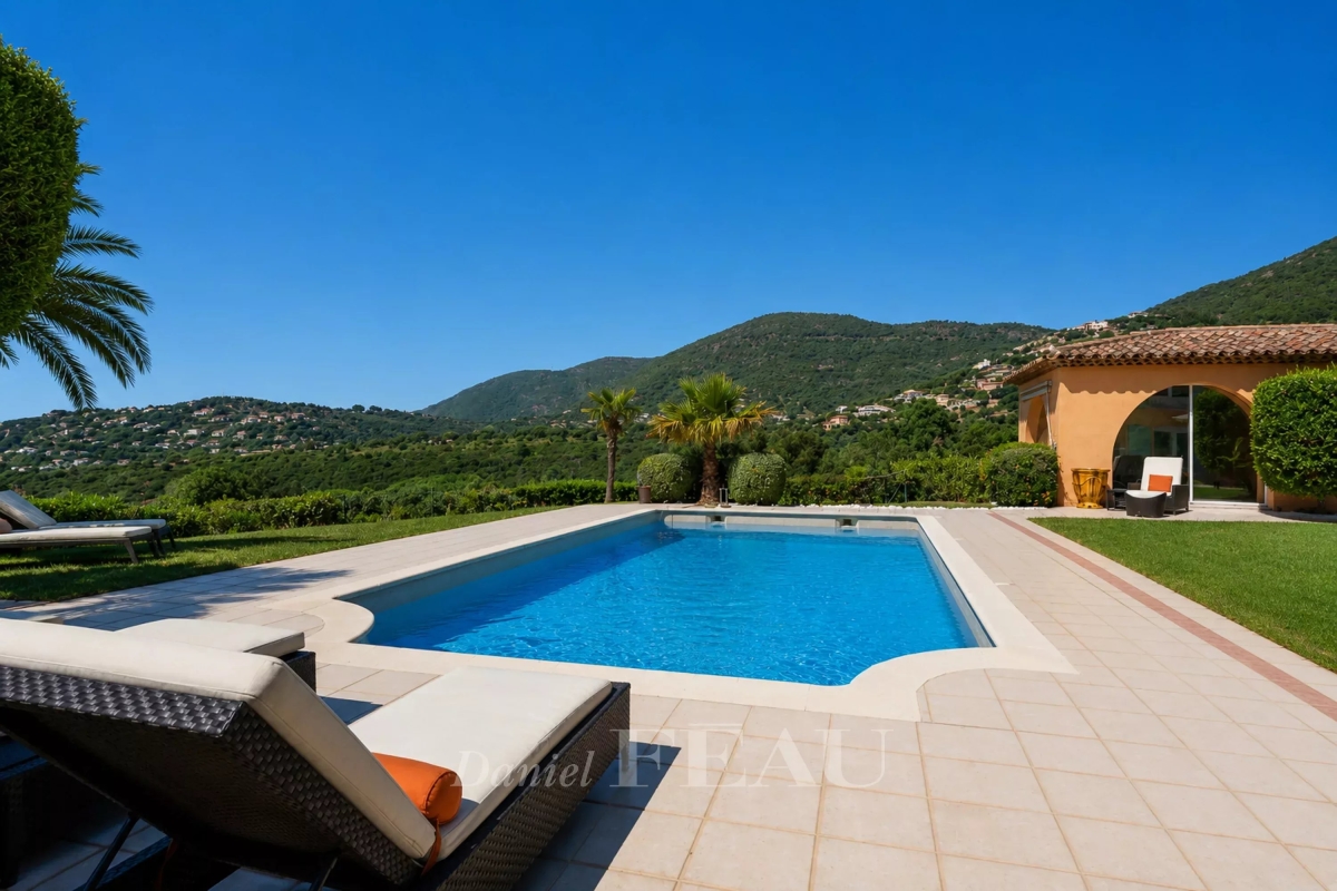 Luxury House for sale in Cavalaire-sur-Mer, 3 490 000 €, Photo 4