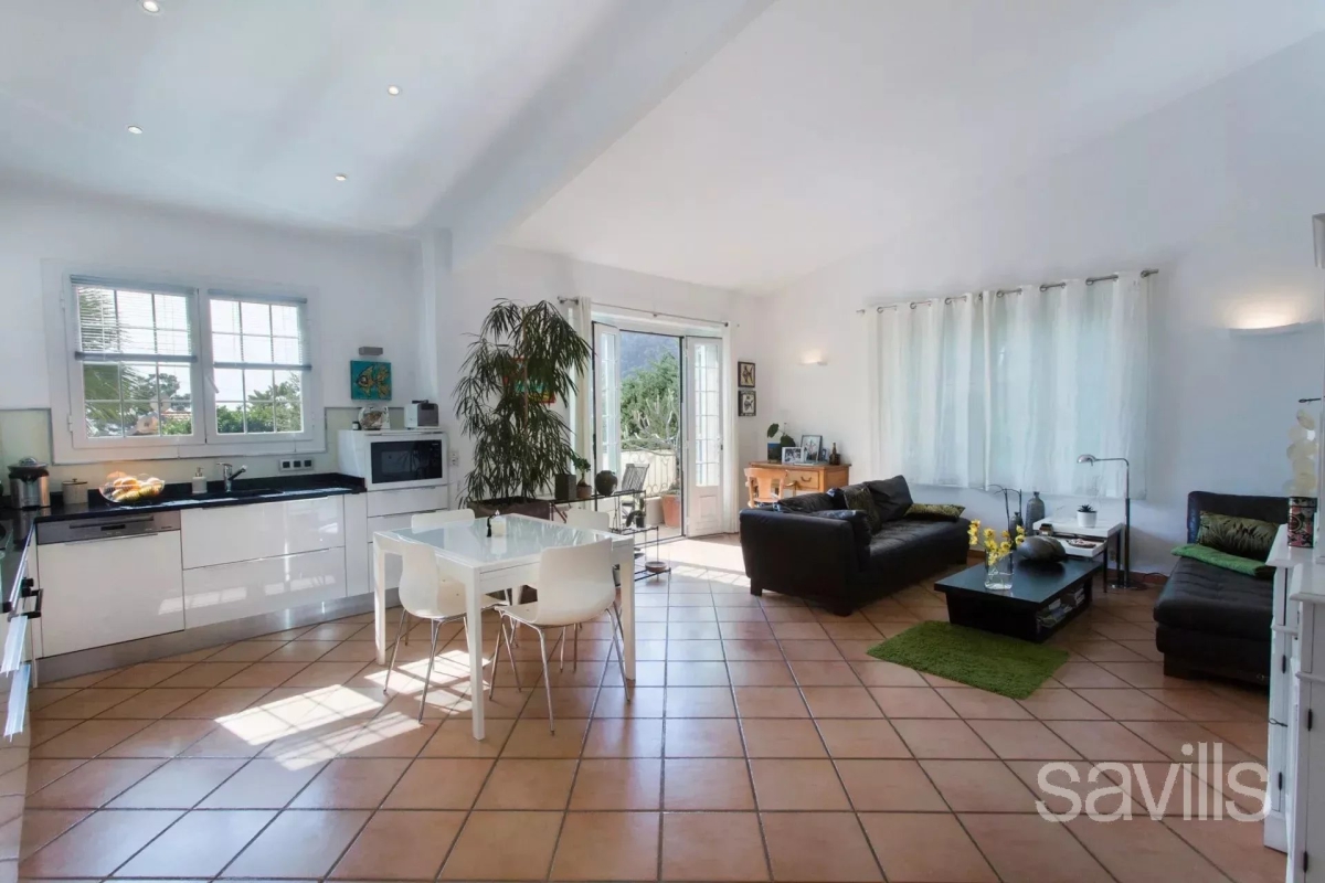 Maison de luxe à vendre à Èze, 2 600 000 €, Photo 5