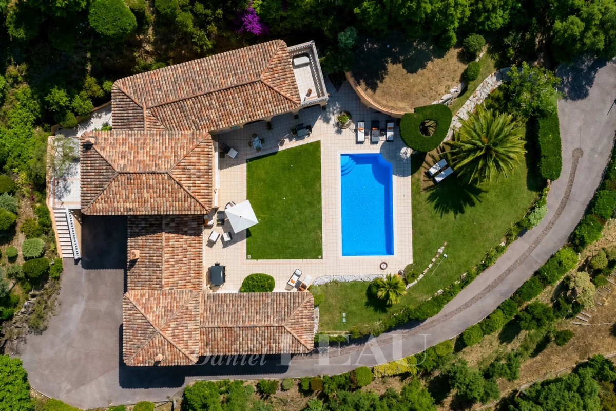 Luxury House for sale in Cavalaire-sur-Mer, 3 490 000 €, Photo 5
