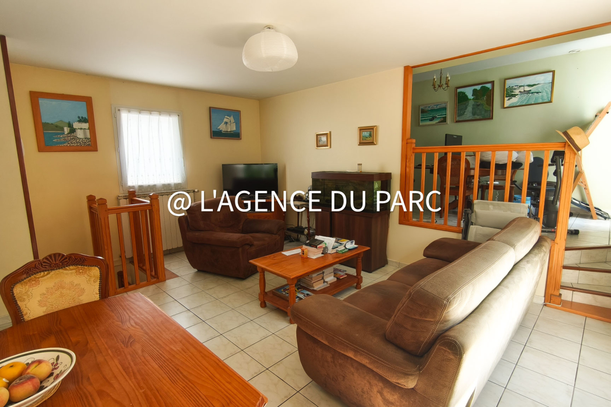 Luxury House for sale in Vaux-sur-Mer, 249 000 €, Photo 6