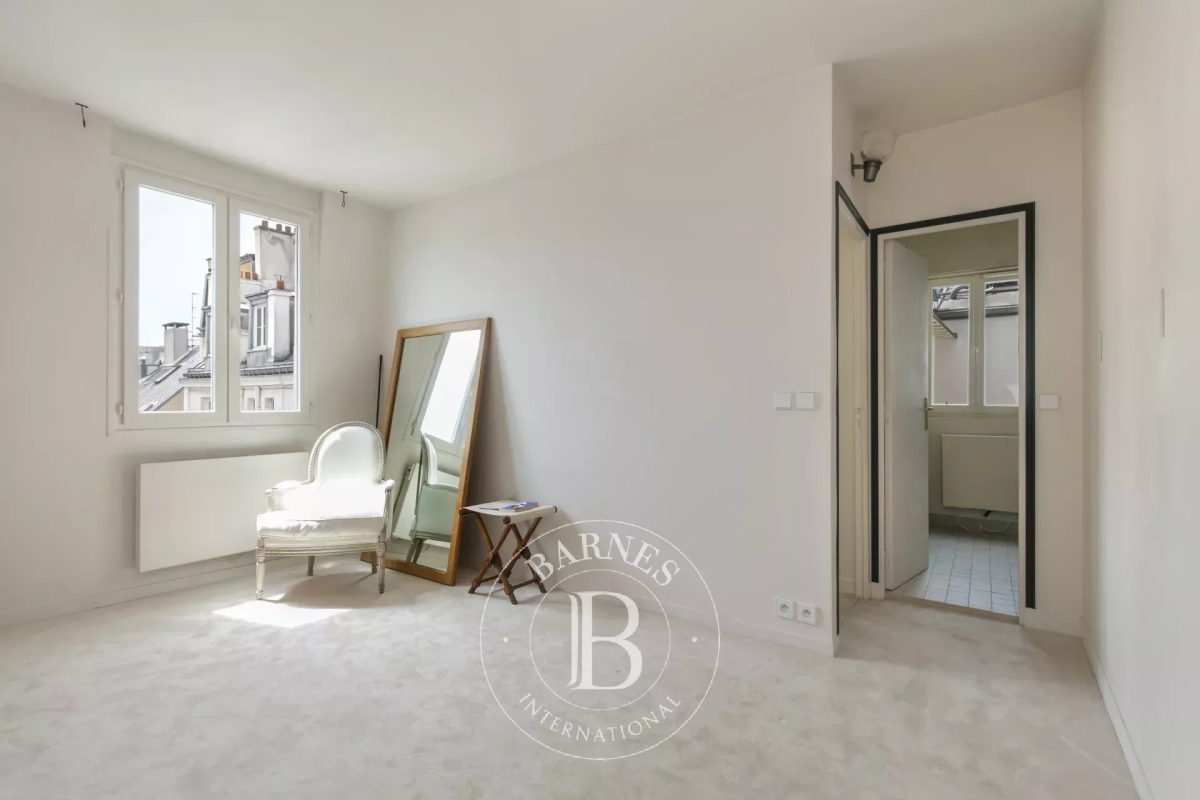 Luxury Apartment for sale in Paris 11ème, 675 000 €, Photo 7