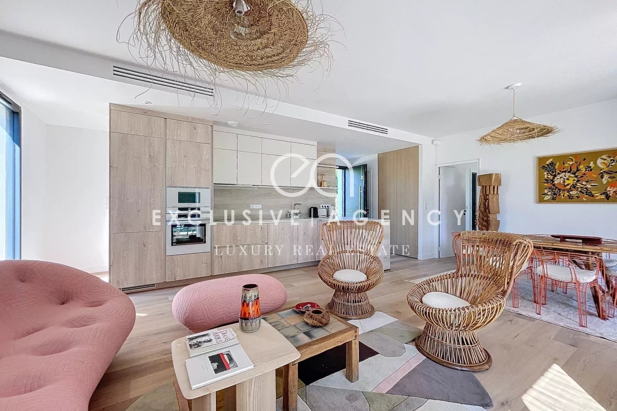 Maison de luxe à vendre à Cap d'Antibes, 2 980 000 €, Photo 4