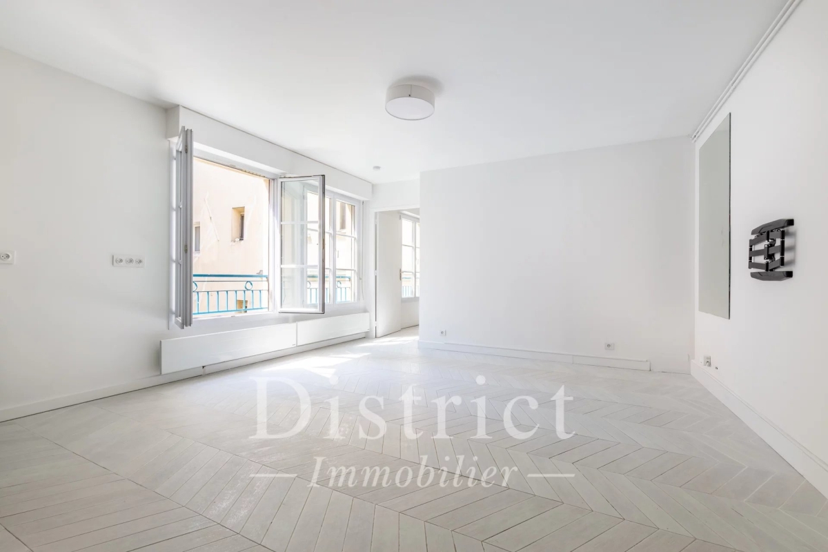 Appartement de luxe à vendre à Paris 2ème, 676 000 €, Photo 1