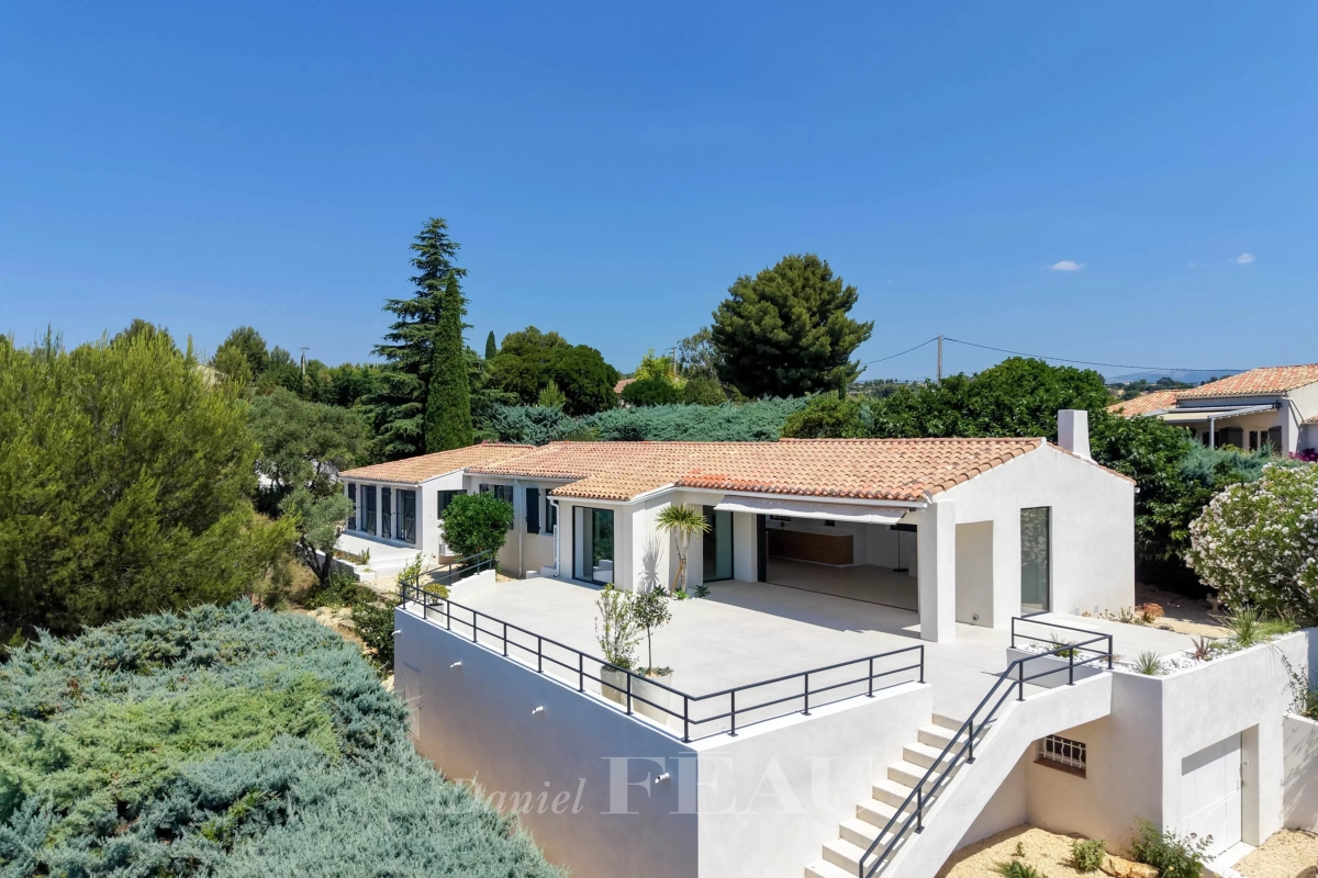 Maison de luxe à vendre à La Cadière-d'Azur, 1 690 000 €, Photo 1