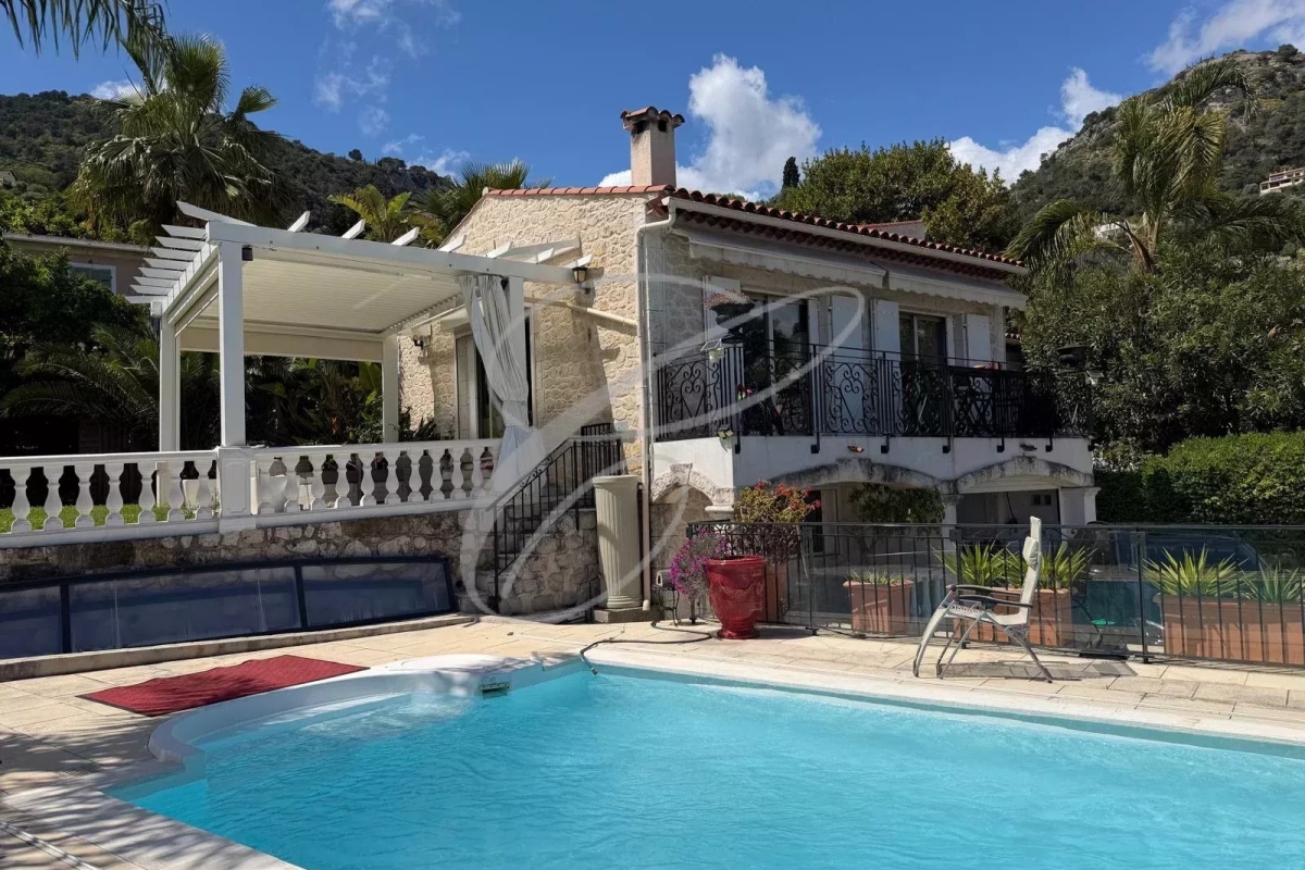 Maison de luxe à vendre à Beausoleil, 1 880 000 €, Photo 2
