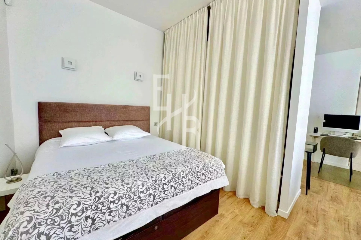 Luxury Apartment for sale in Cannes, 399 000 €, Photo 2