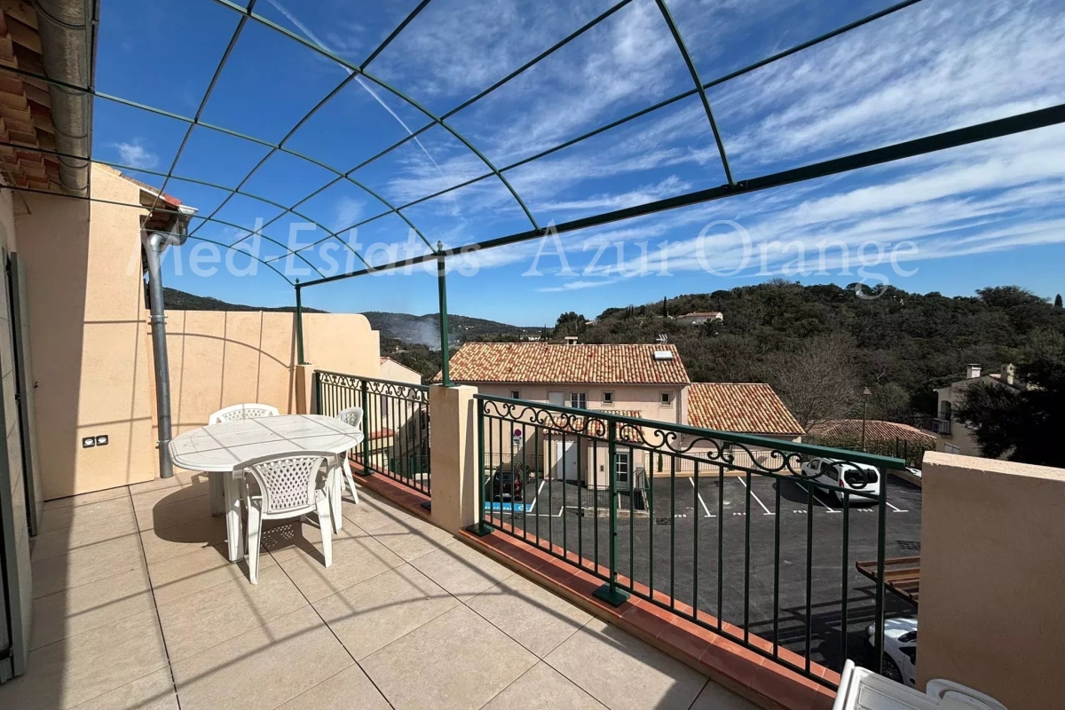 Appartement de luxe à vendre à Grimaud, 495 000 €, Photo 3