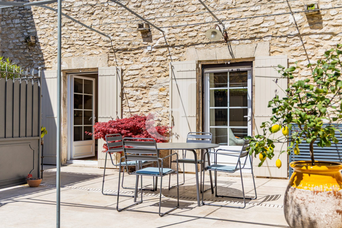 Maison de luxe à vendre à Saint-Rémy-de-Provence, 600 000 €, Photo 4